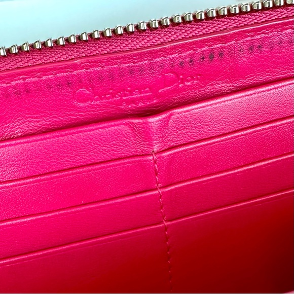 CHRISTIAN DIOR black patent zip around wallet on chain crossbody with pe… - Picture 11 of 16